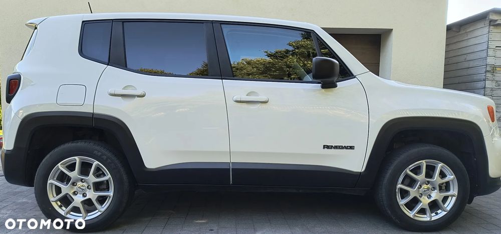 Jeep Renegade - 12