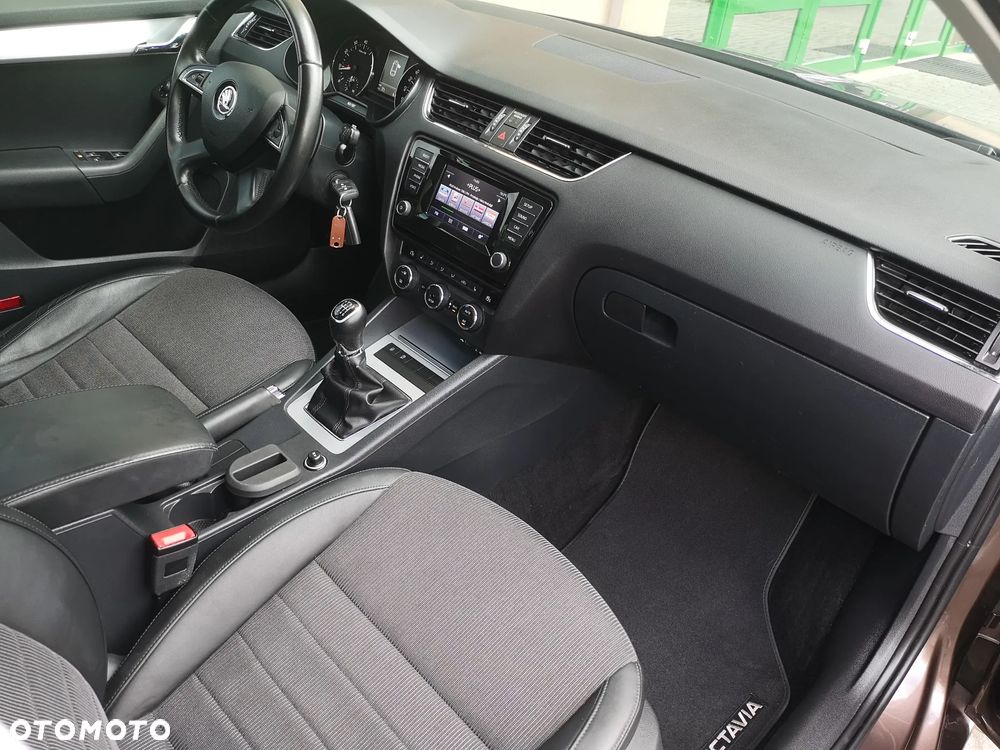 Skoda Octavia 1.2 TSI Elegance - 13