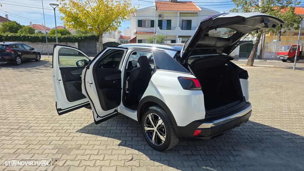 Peugeot 3008 PureTech 130 Stop & Start Crossway - 2