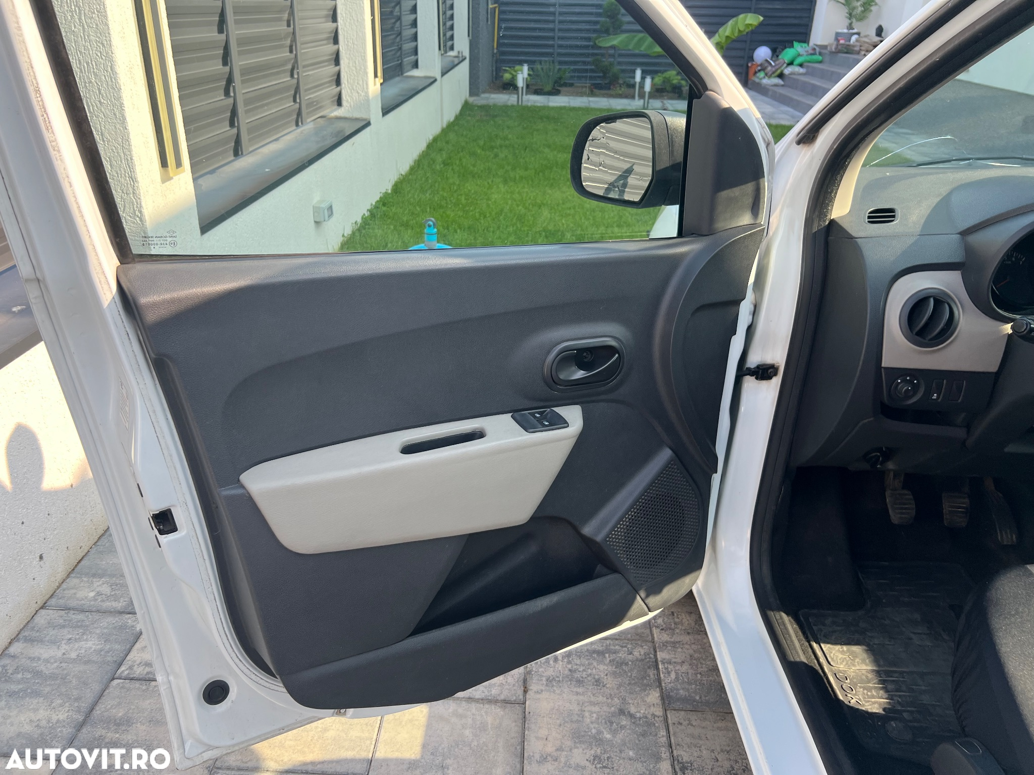 Dacia Dokker 1.5 dCi 90 CP Laureate - 8