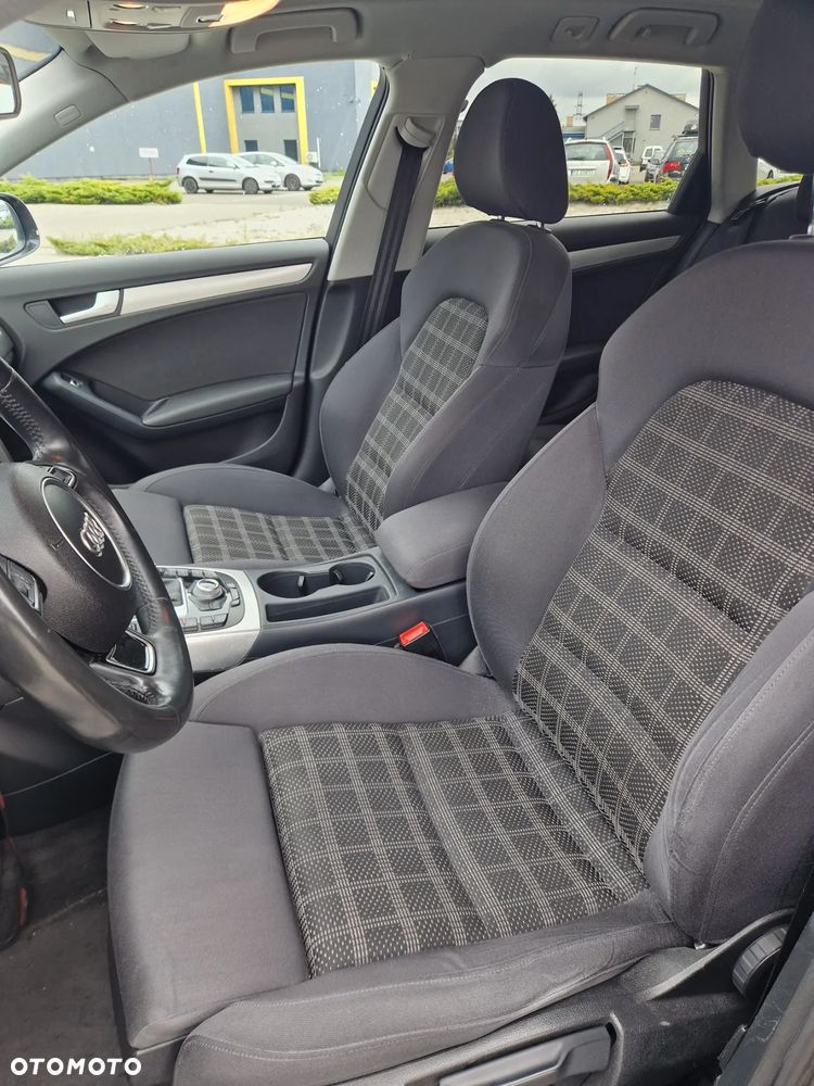 Audi A4 - 12