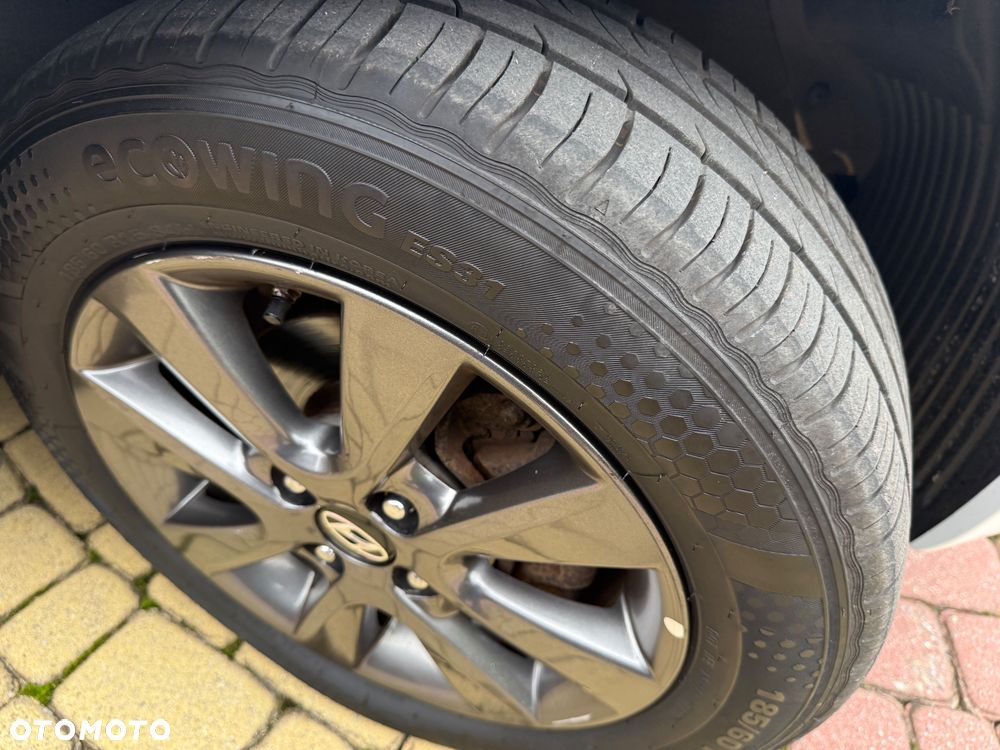 Hyundai i20 1.2 Trend - 29