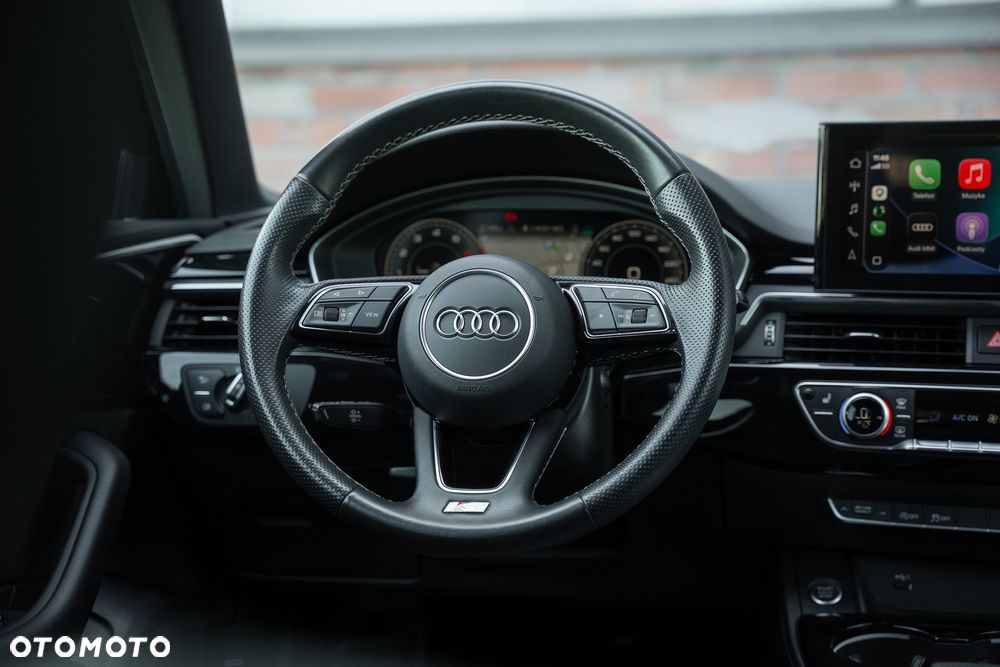 Audi A4 Avant 40 TFSI S tronic S line - 29