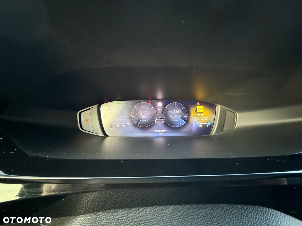 Peugeot 308 PureTech 130 EAT8 Allure - 28