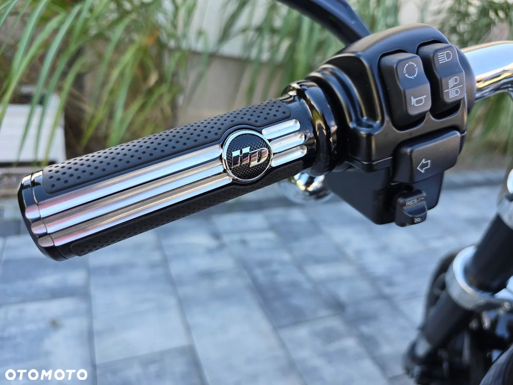 Harley-Davidson Softail Sport Glide - 7