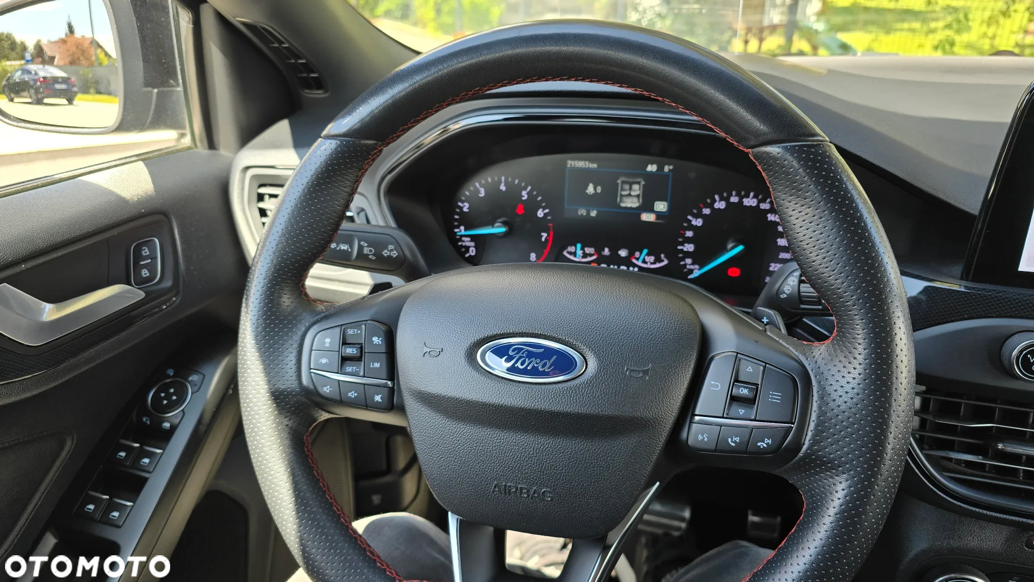 Ford Focus - 18