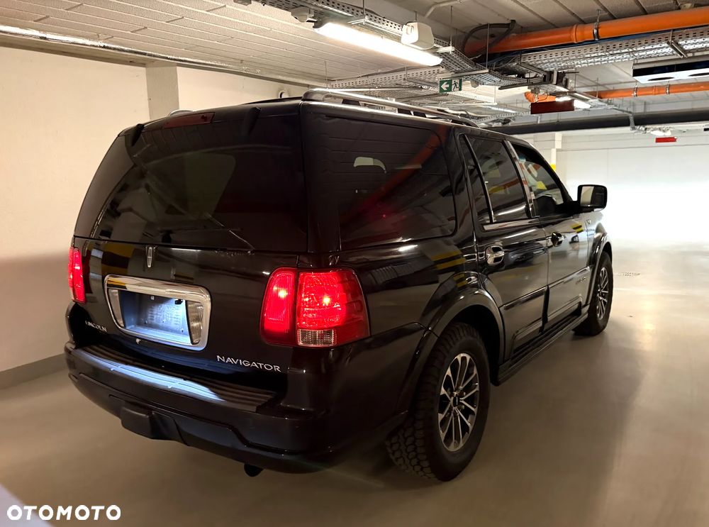 Lincoln Navigator 5.4 4WD - 16