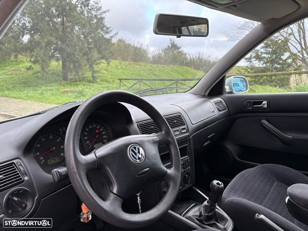 VW Golf 1.4i Confortline - 8