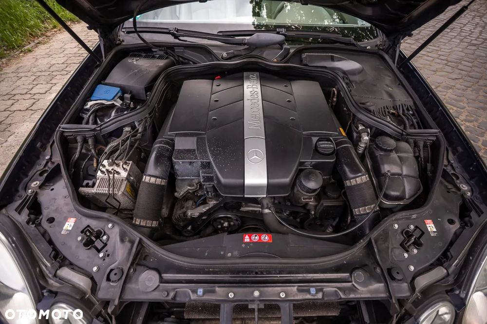 Mercedes-Benz Klasa E 320 Avantgarde - 32