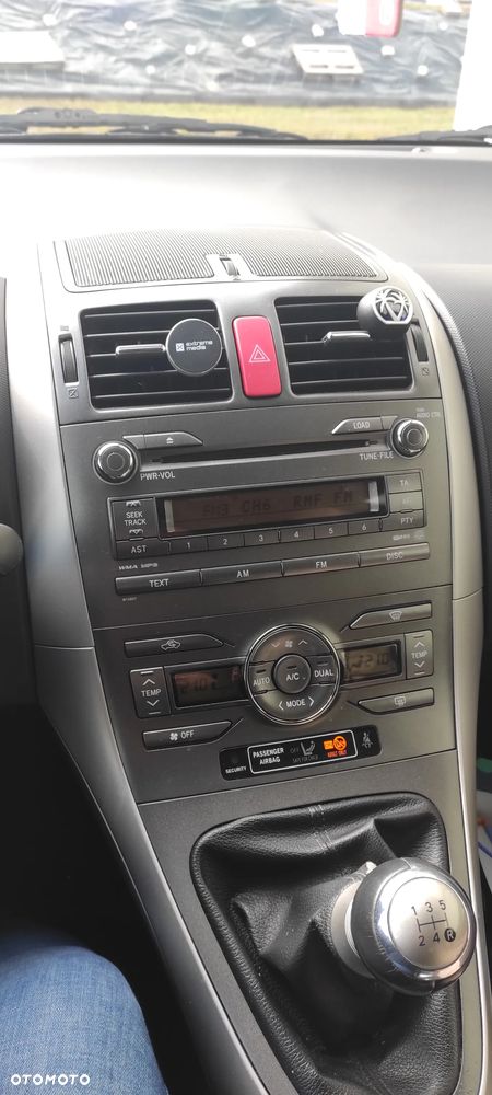 Toyota Auris 1.6 VVT-i Sol - 9