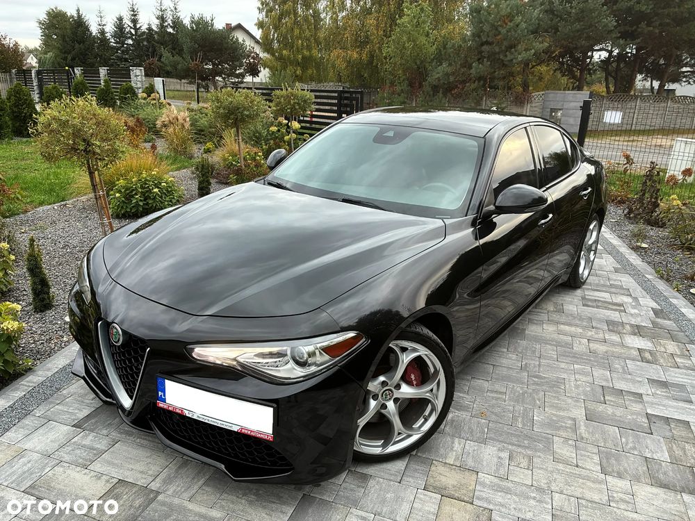 Alfa Romeo Giulia 2.0 Turbo Veloce - 11
