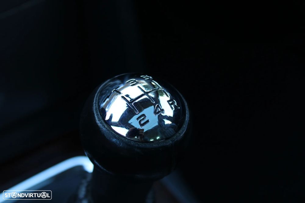 Peugeot 407 SW 1.6 HDi Premium - 16