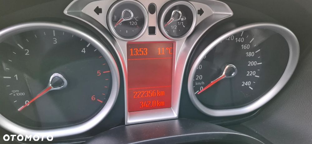 Ford Focus - 7