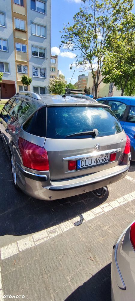 Peugeot 407 - 6