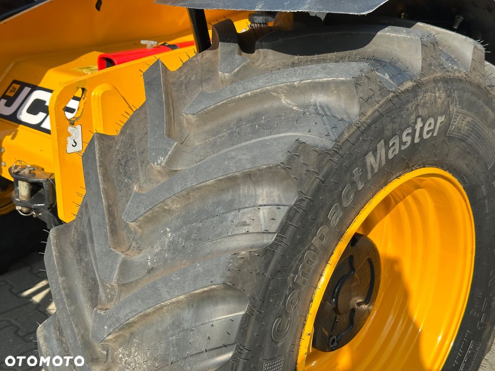 JCB 542-70 Industrial Plus - 16