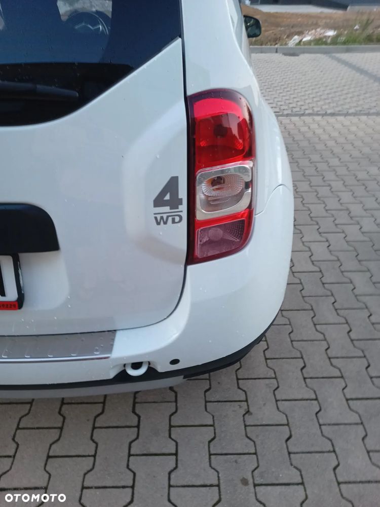 Dacia Duster 1.6 SCe Blackshadow 4x4 S&S - 6