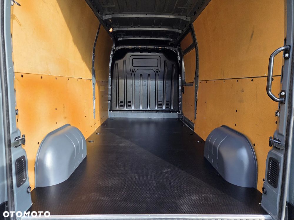 Renault Master - 17