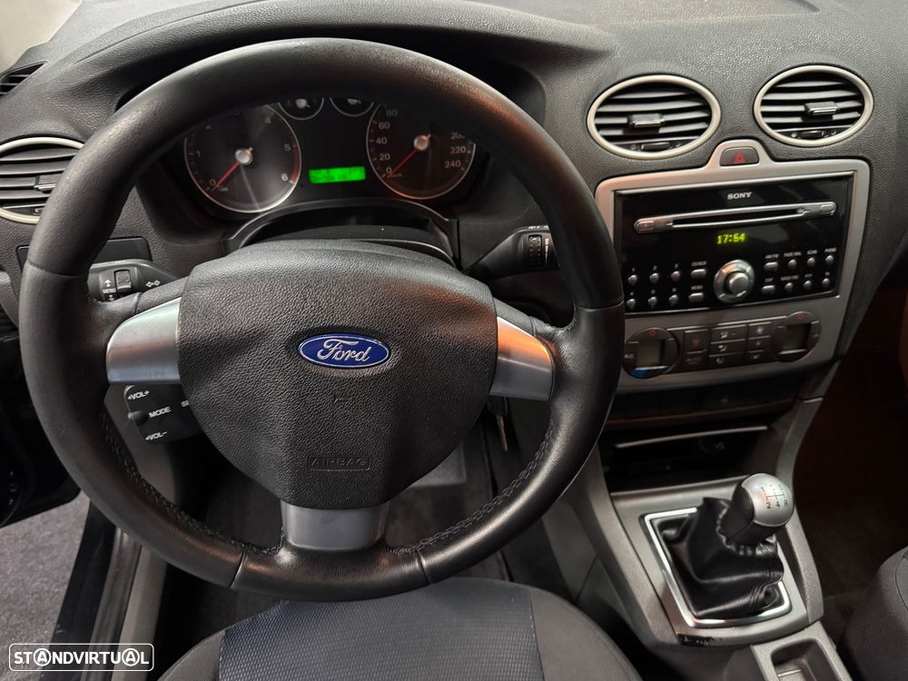Ford Focus SW 1.6 TDCi Ambiente - 20