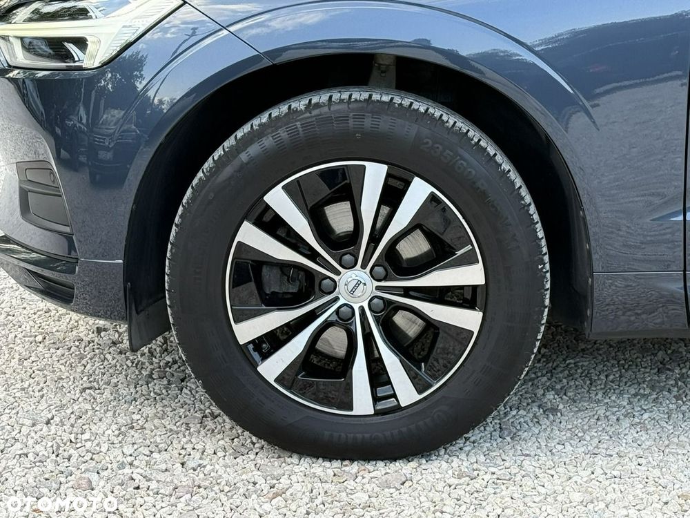 Volvo XC 60 D4 Momentum Pro - 9