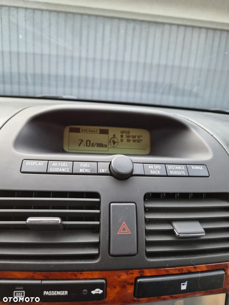 Toyota Avensis 2.0 VVT-i Sol - 18