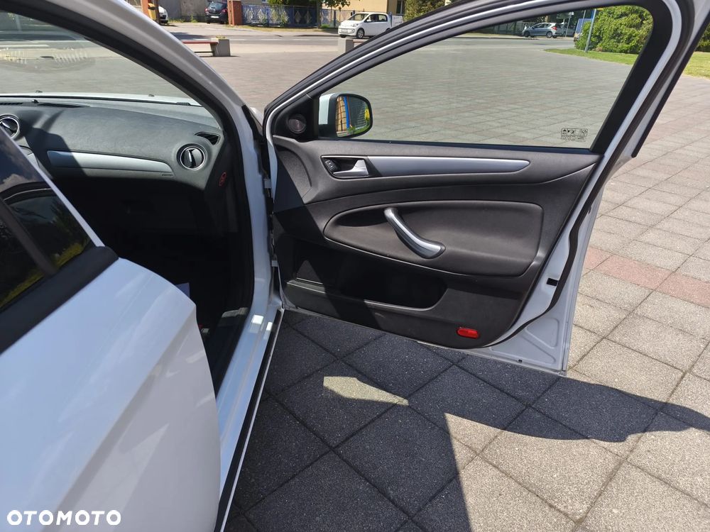 Ford Mondeo 1.6 Eco Boost Start-Stopp Ambiente - 5