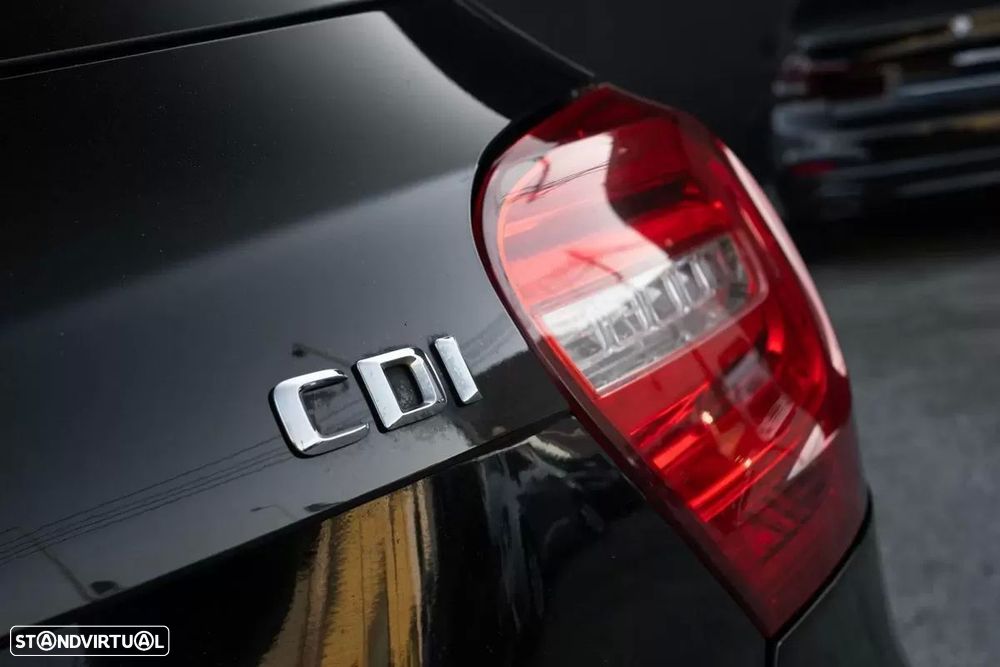 Mercedes-Benz A 200 d AMG Line Aut. - 8