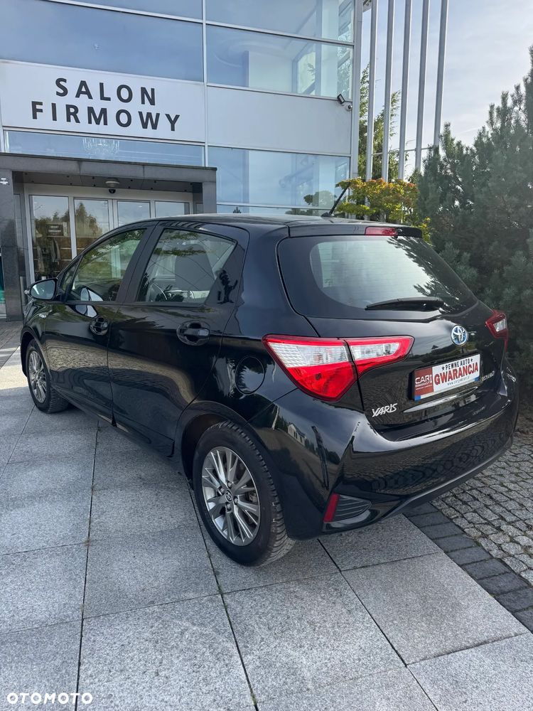 Toyota Yaris - 22
