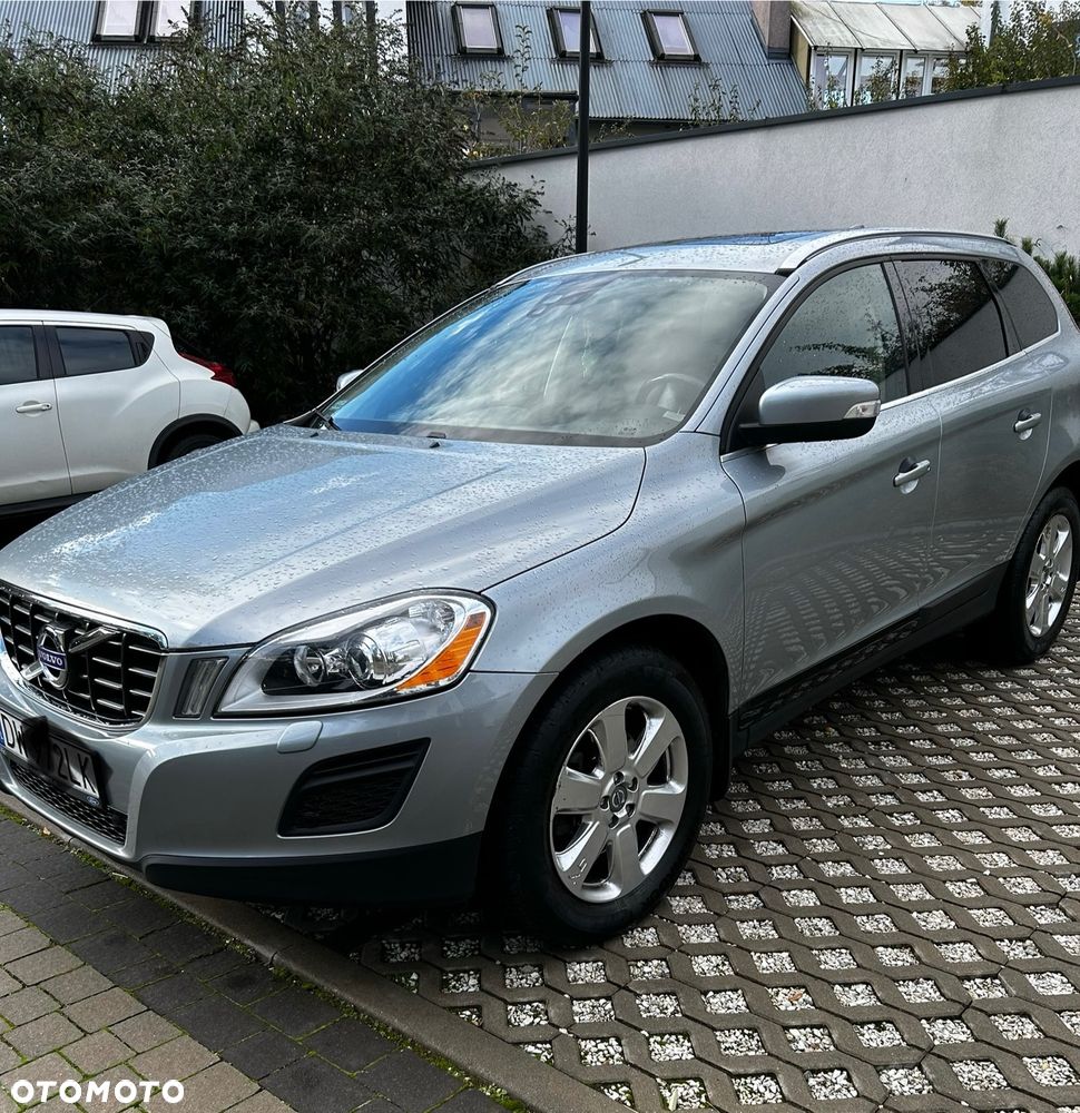 Volvo XC 60 - 1