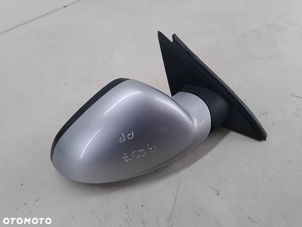 LUSTERKO PRAWE OPEL INSIGNIA A 13269577 13268446 Z176 - 3