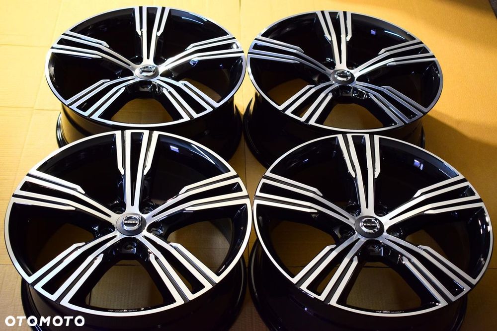 VOLVO 19 ,,R-Design S60 V60 V90 XC40 XC60 XC90 II Oryginał Jak Nowe - 1
