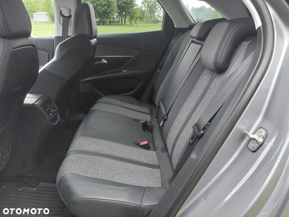 Peugeot 3008 - 19