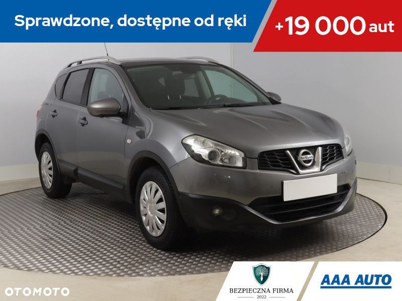 Nissan Qashqai - 2