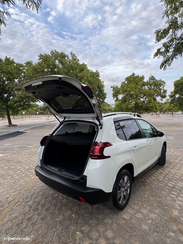 Peugeot 2008 1.2 VTi Allure - 10