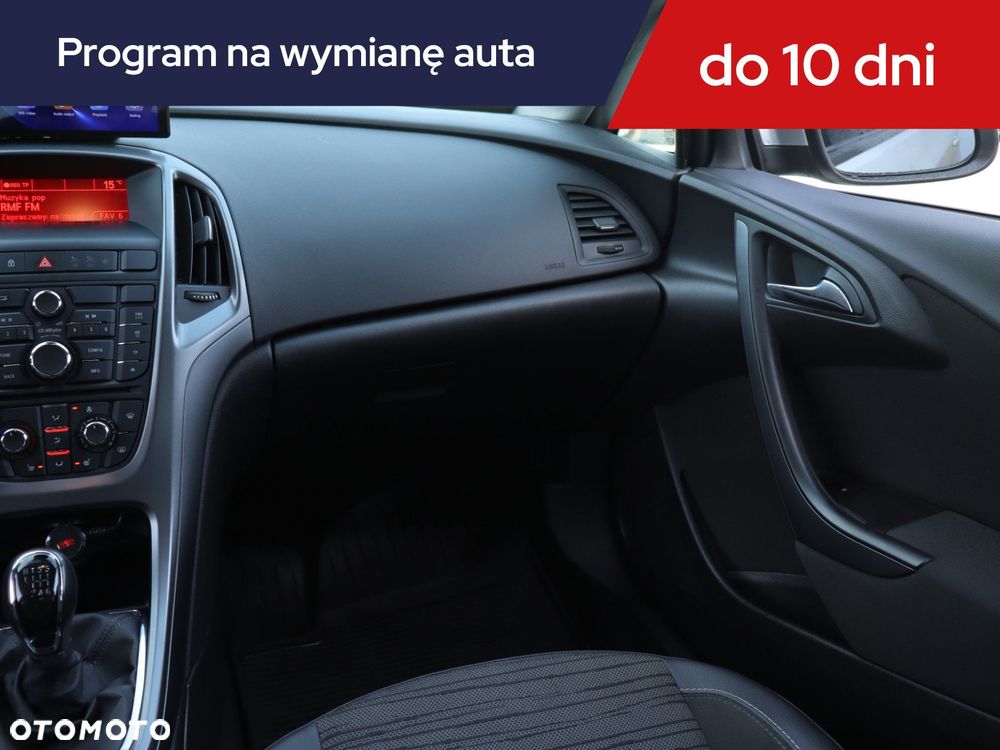 Opel Astra - 10
