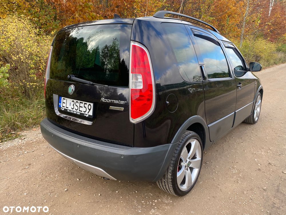 Skoda Roomster 1.6 16V Scout PLUS EDITION - 8