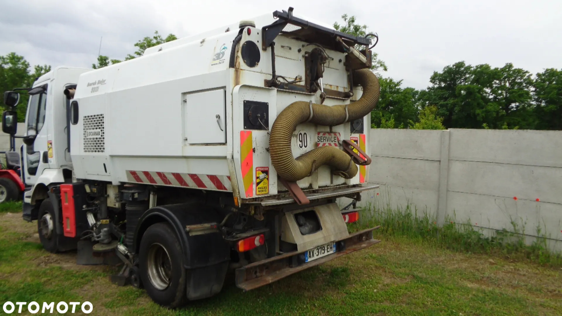 Renault MIDLUM - 6