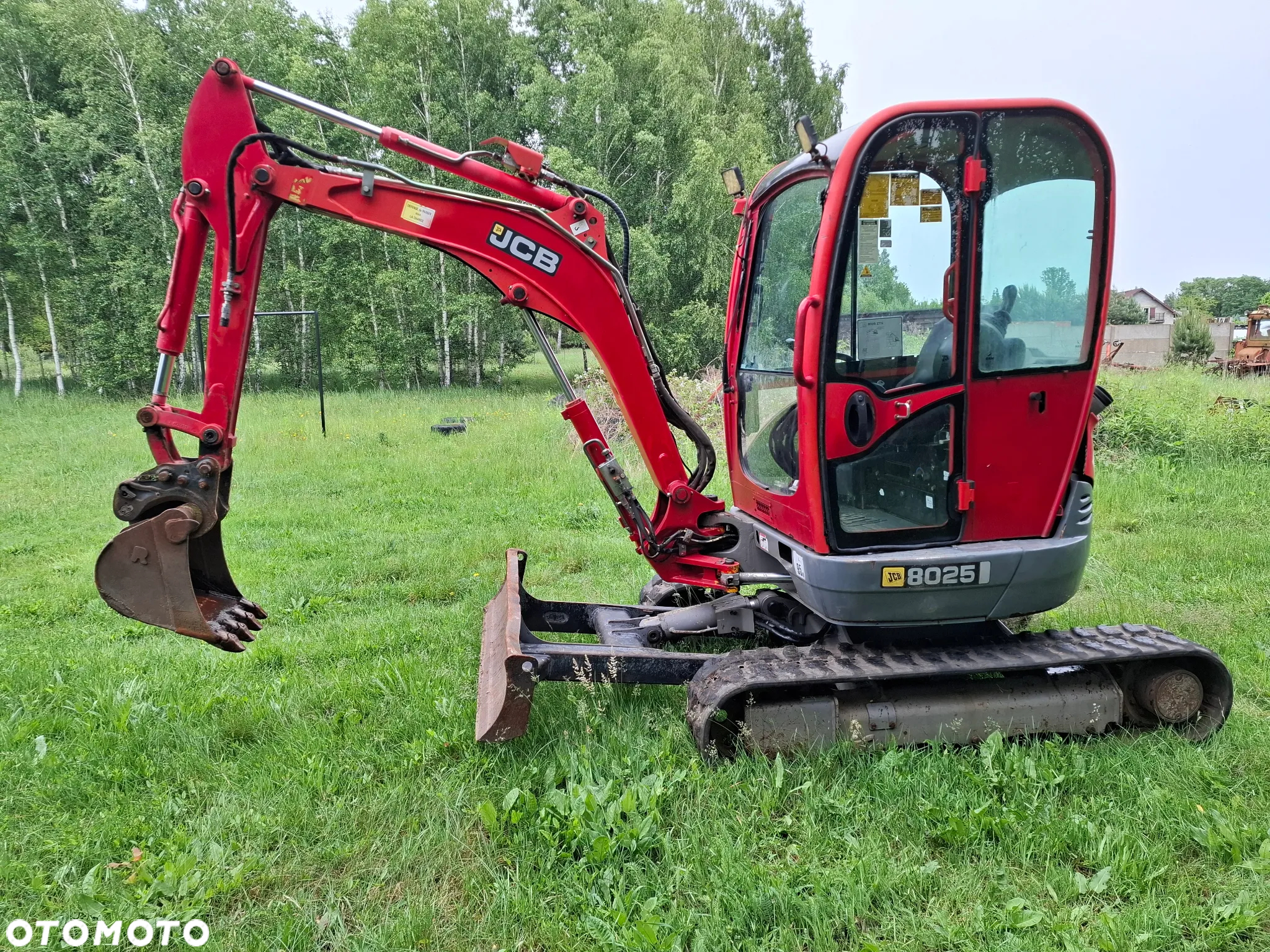 JCB 8025 - 6