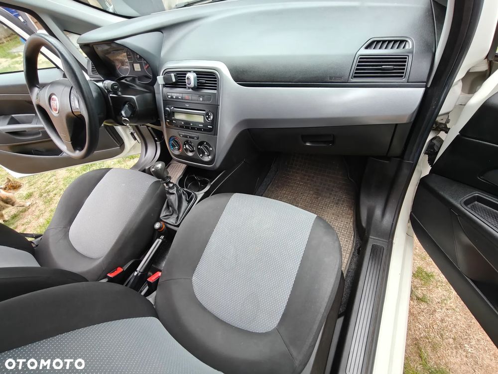 Fiat Grande Punto Actual 1.2 8V Actual - 4