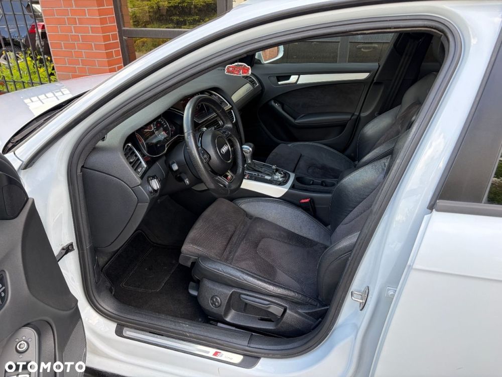 Audi A4 Avant 3.0 TDI DPF clean diesel quattro S tronic S line Sportpaket - 11