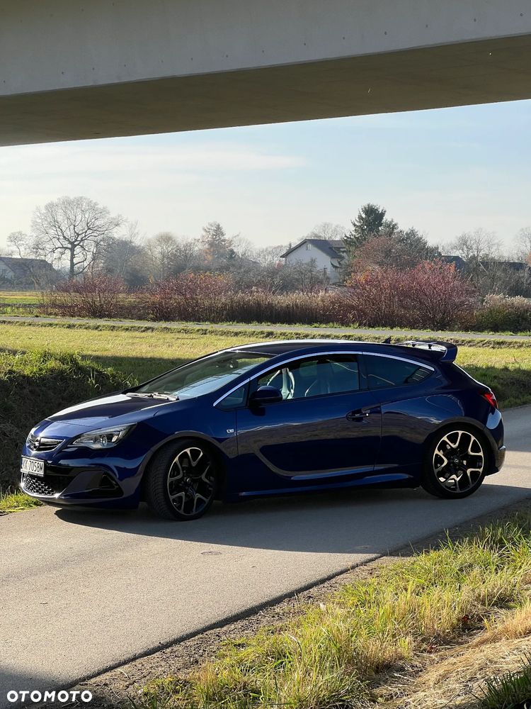 Opel Astra OPC Start/Stop - 5