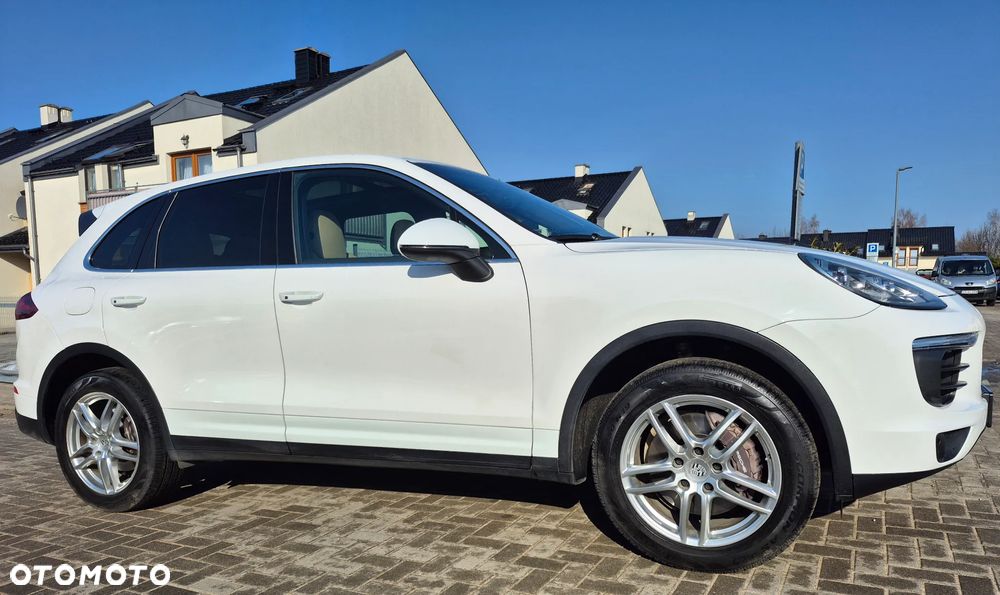 Porsche Cayenne Tiptronic S - 8