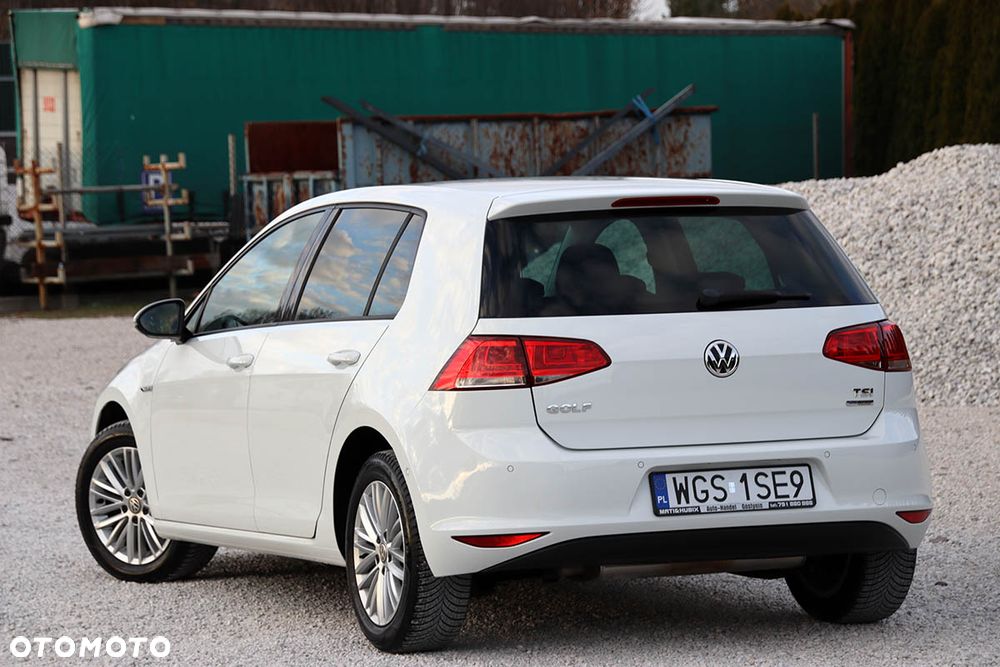 Volkswagen Golf - 3