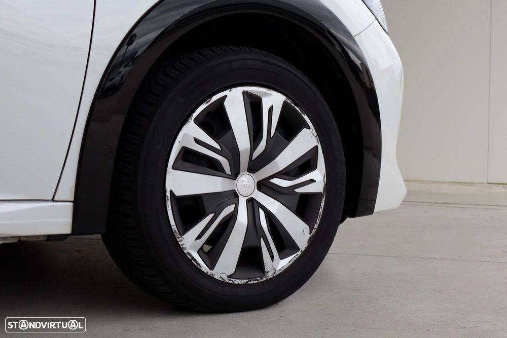 Peugeot e-208 50 kWh Active - 12