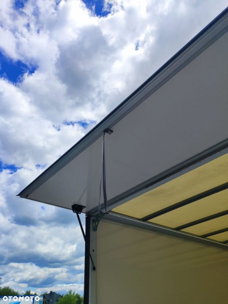 Ford Transit - 26