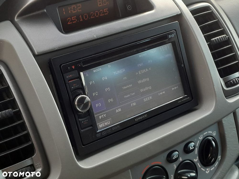 Opel Vivaro - 15