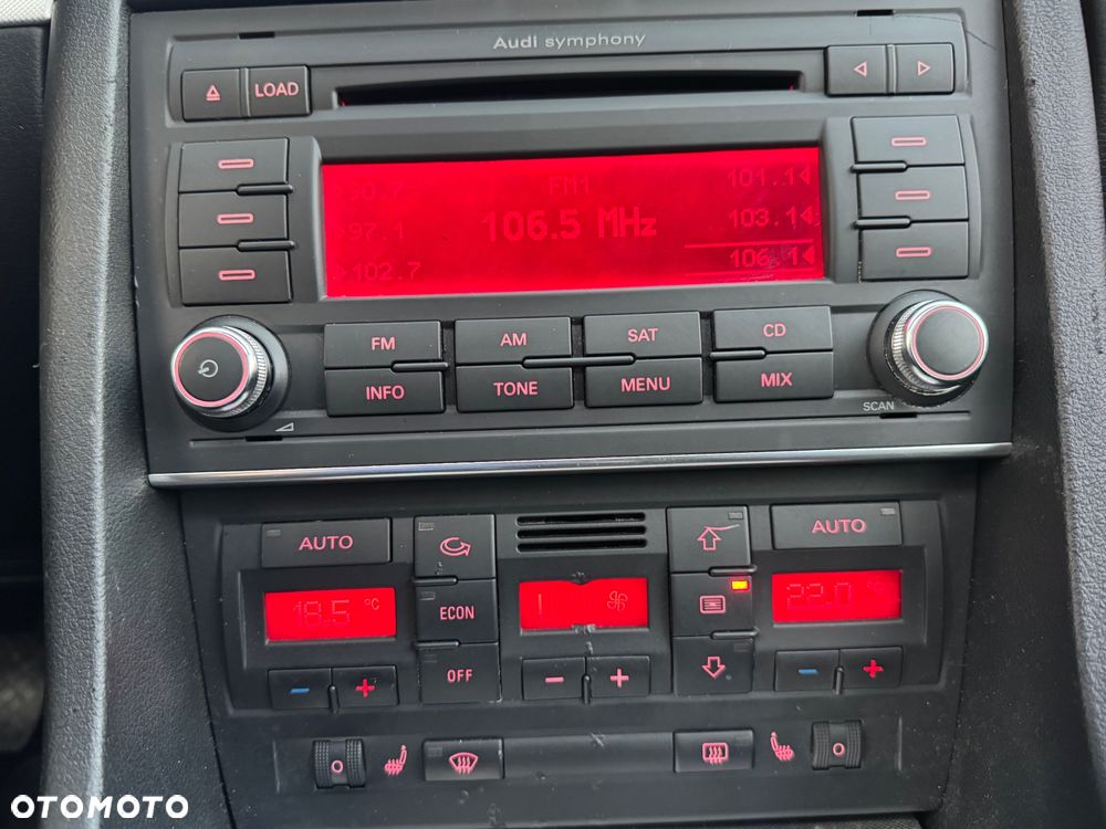 Audi A4 Limousine - 34