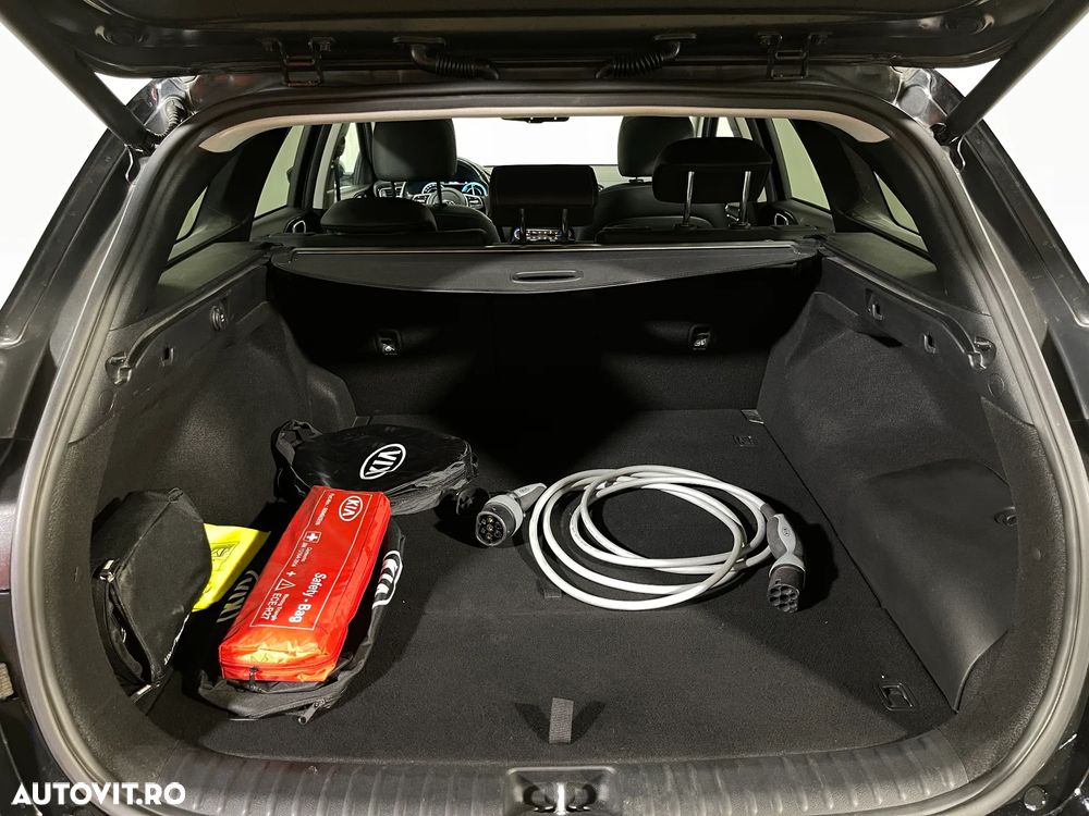 Kia Ceed 1.6 GDI DCT OPF Platinum - 14