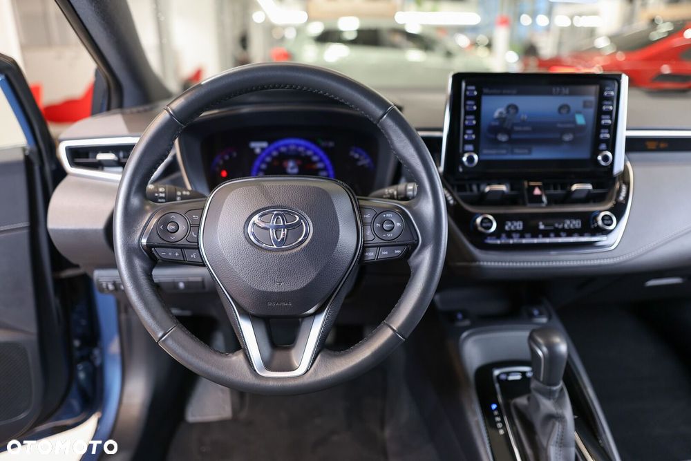 Toyota Corolla 1.8 Hybrid Comfort - 22