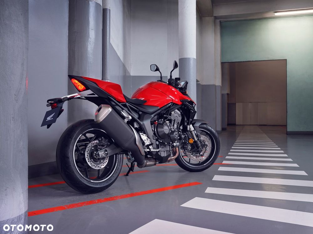 Honda CB - 7
