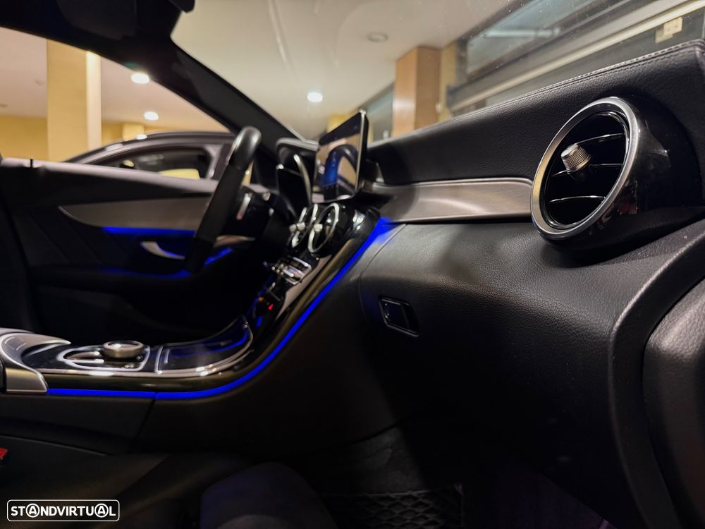 Mercedes-Benz C 220 d AMG Line - 52